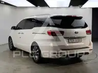 2015 KIA Carnival