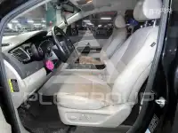 2015 KIA Carnival