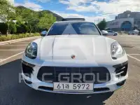 2015 Porsche Macan