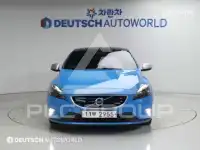 2015 Volvo V40