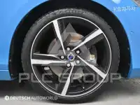 2015 Volvo V40
