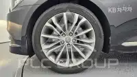 2016 Hyundai Genesis