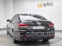 2016 Hyundai Genesis