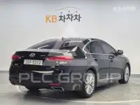 2016 Hyundai Aslan