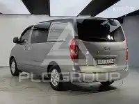 2016 Hyundai Starex