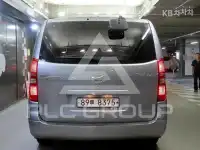 2016 Hyundai Starex
