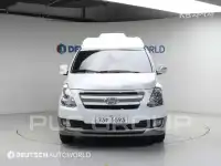 2016 Hyundai Starex