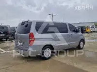 2016 Hyundai Starex