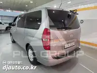 2016 Hyundai Starex