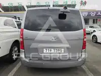 2016 Hyundai Starex