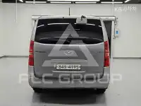 2016 Hyundai Starex