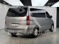 2016 Hyundai Starex