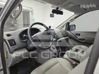 2016 Hyundai Starex