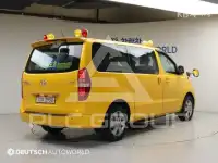 2016 Hyundai Starex