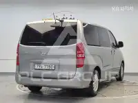 2016 Hyundai Starex