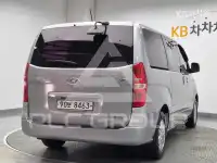 2016 Hyundai Starex