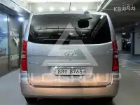 2016 Hyundai Starex