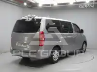 2016 Hyundai Starex