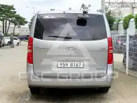 2016 Hyundai Starex