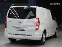 2016 Hyundai Starex