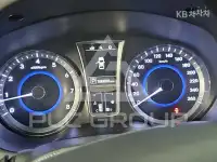 2016 Hyundai Grandeur
