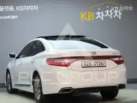 2016 Hyundai Grandeur