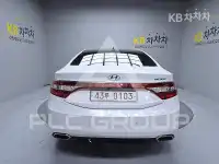 2016 Hyundai Grandeur