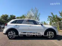 2016 KIA Niro