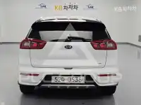 2016 KIA Niro