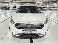 2016 KIA Niro