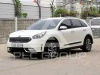 2016 KIA Niro