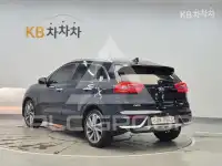 2016 KIA Niro
