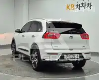 2016 KIA Niro