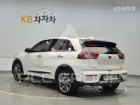 2016 KIA Niro
