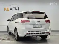2016 KIA Carnival