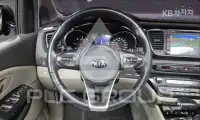 2016 KIA Carnival