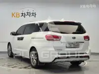 2016 KIA Carnival