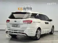 2016 KIA Carnival