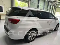 2016 KIA Carnival