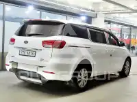 2016 KIA Carnival