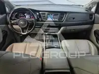 2016 KIA Carnival