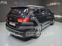 2016 KIA Carnival