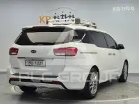 2016 KIA Carnival