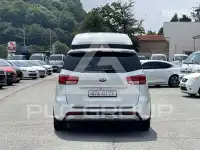 2016 KIA Carnival