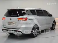 2016 KIA Carnival