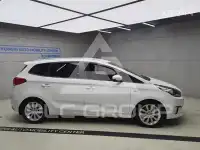 2016 KIA Carens