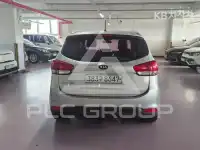 2016 KIA Carens