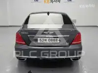 2016 Genesis G90