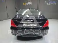 2016 Genesis G90