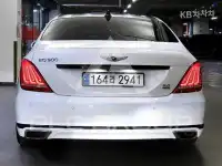 2016 Genesis G90